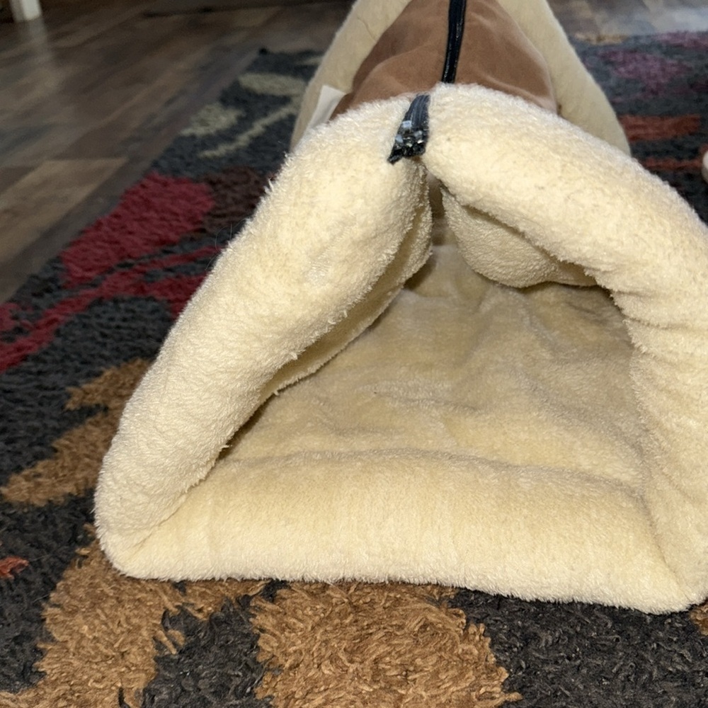 🐈 ALIGA CAT SLEEPING & CAT TUNNEL DUEL PURPOSE CAT MAT. - Picture 9 of 10